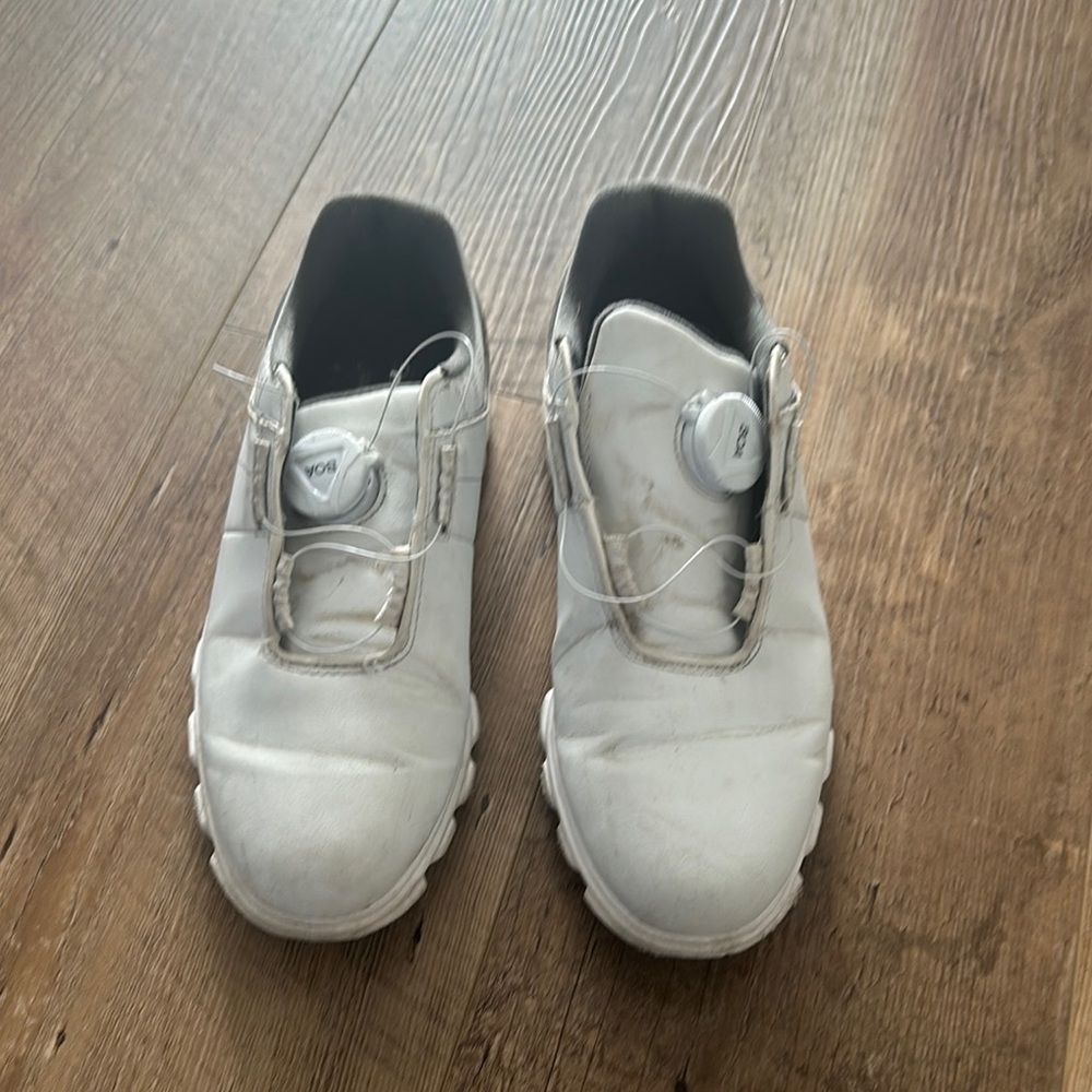 White Athletic Shoes with Dial Closure